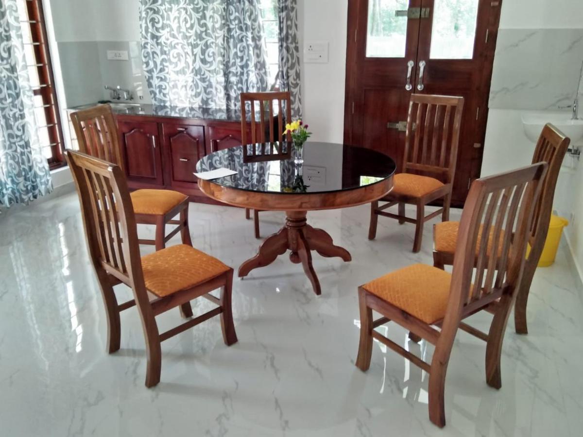 Coconut Garden Appartement Cherai Beach Buitenkant foto