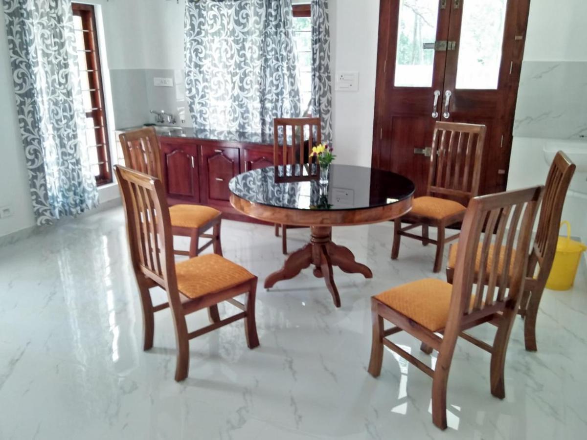 Coconut Garden Appartement Cherai Beach Buitenkant foto