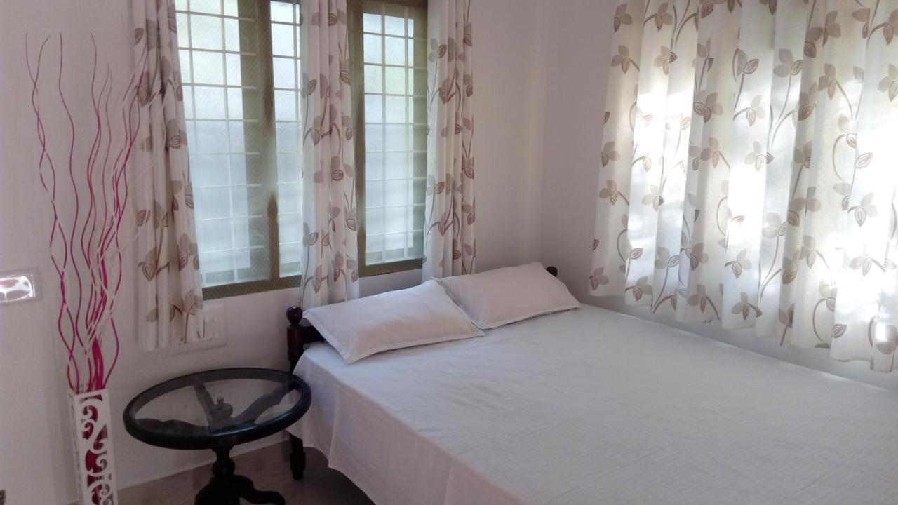 Coconut Garden Appartement Cherai Beach Buitenkant foto